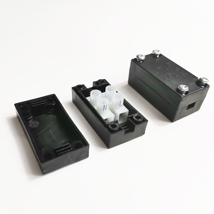 新款028接线盒 优质小型电气接线盒PP环保